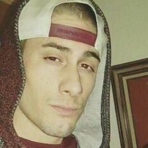 Meet your Posher, Derek